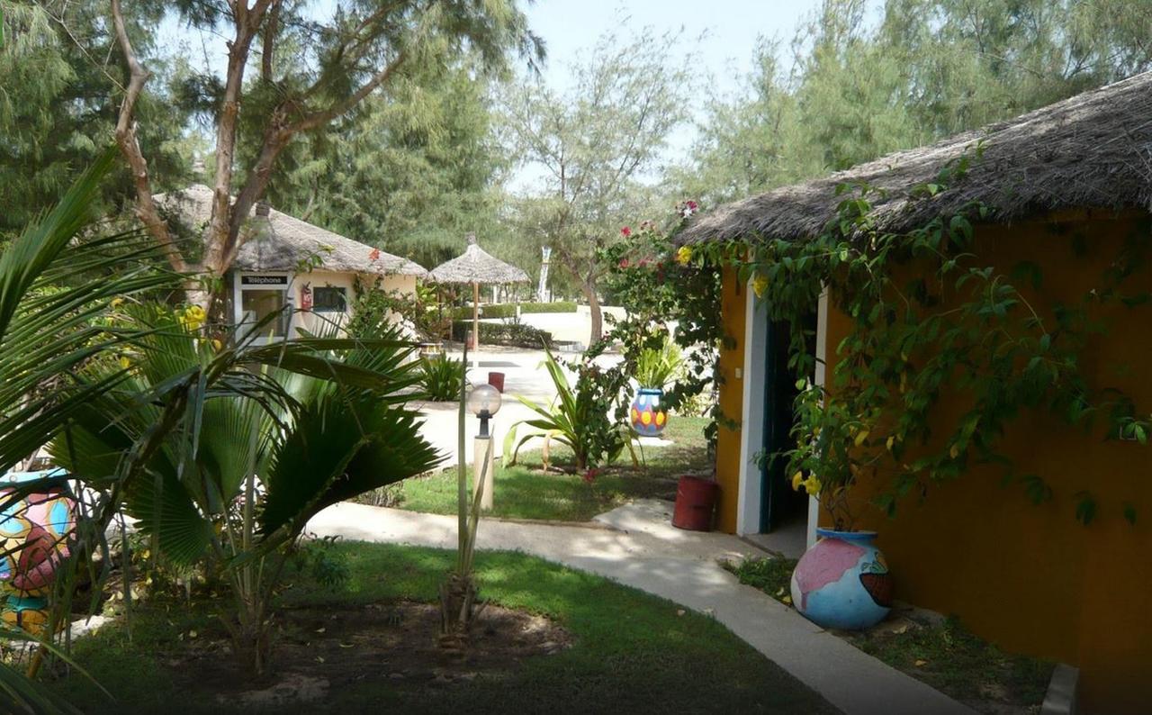 Diamarek Hotel Sur La Plage Saint-Louis Buitenkant foto