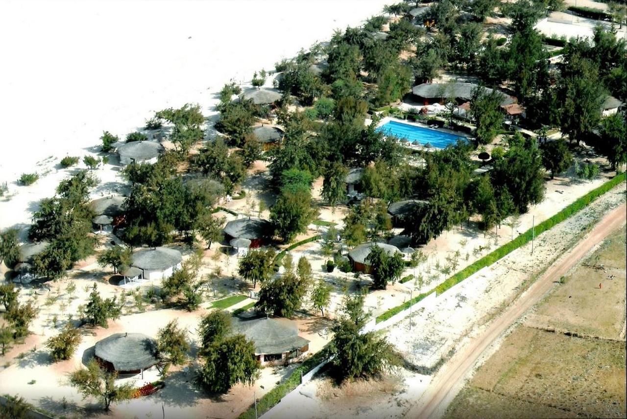 Diamarek Hotel Sur La Plage Saint-Louis Buitenkant foto
