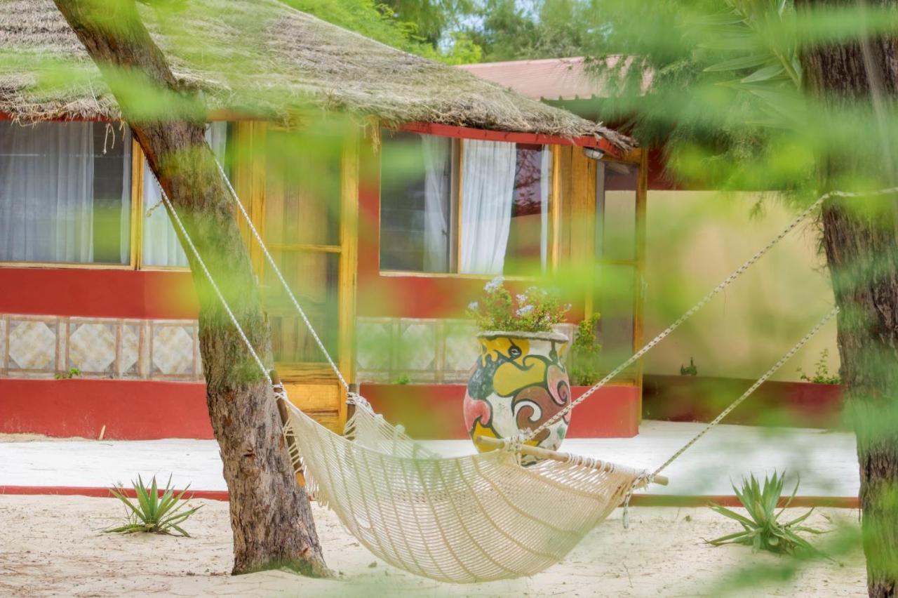 Diamarek Hotel Sur La Plage Saint-Louis Buitenkant foto
