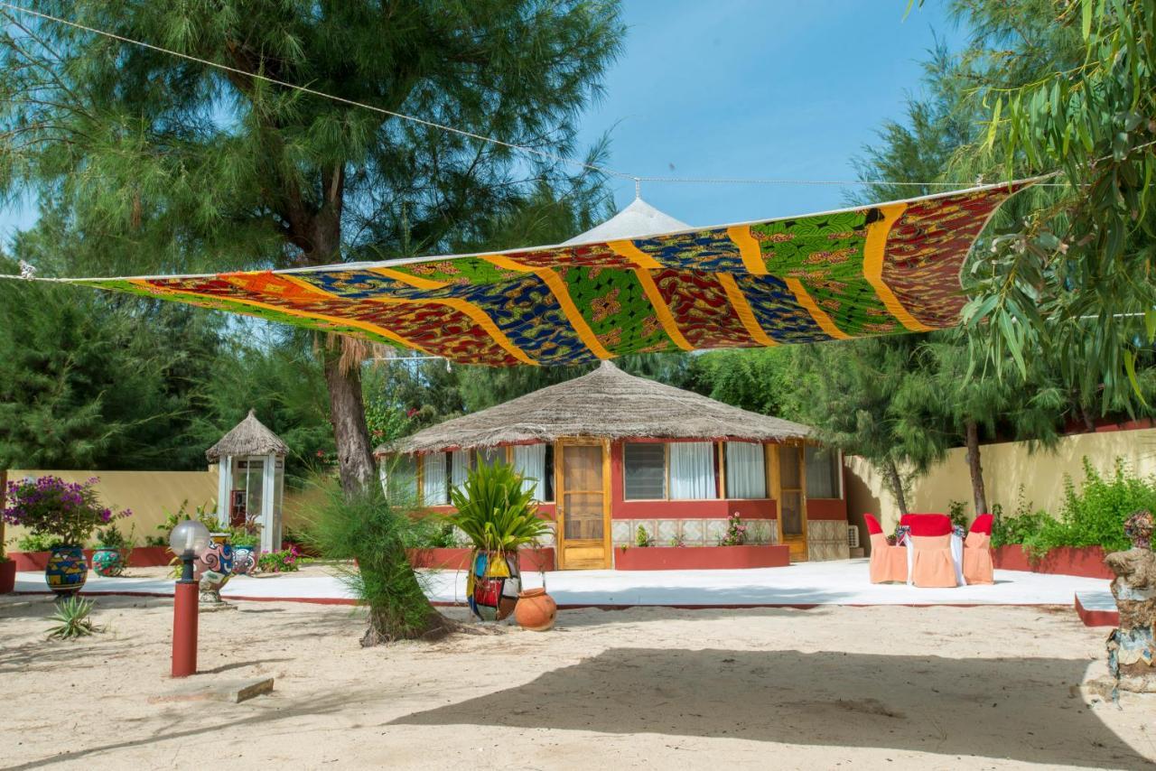 Diamarek Hotel Sur La Plage Saint-Louis Buitenkant foto