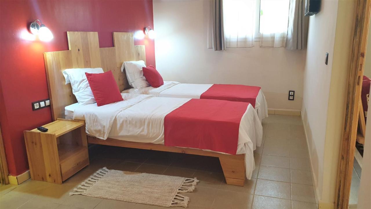 Diamarek Hotel Sur La Plage Saint-Louis Buitenkant foto